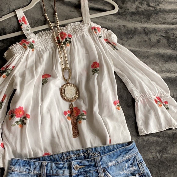 Complete Spring Outfit 🌸 - Picture 4 of 4